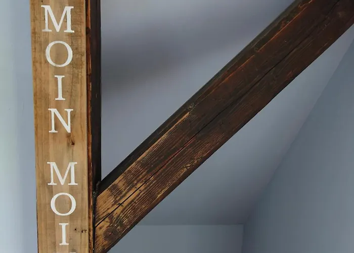 Zentrale Altbau 아파트